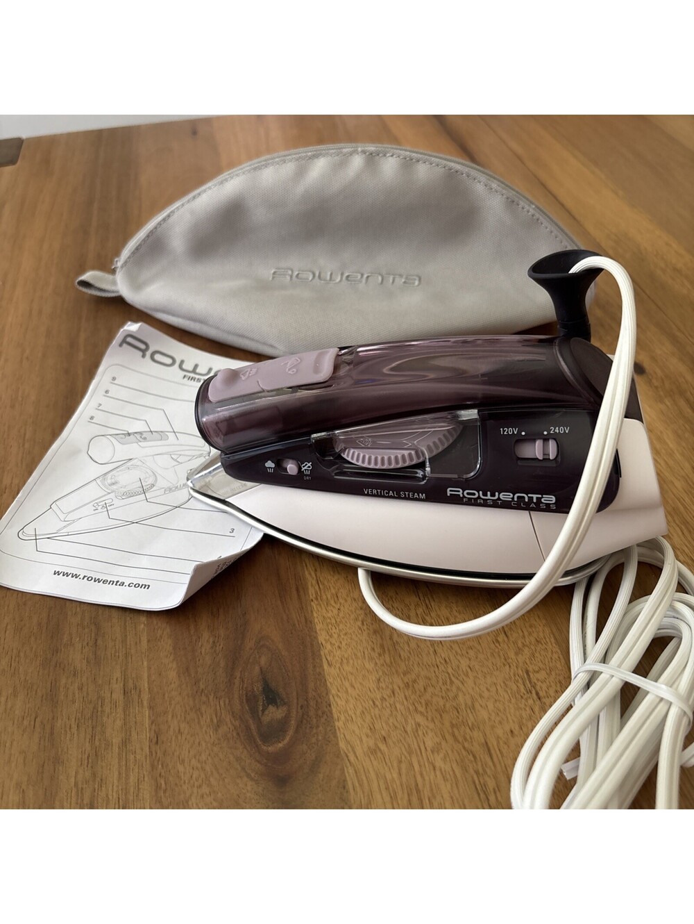 Rowenta  Purple Travel First Class Compact Steamer Iron Model DA1560 Great Condi